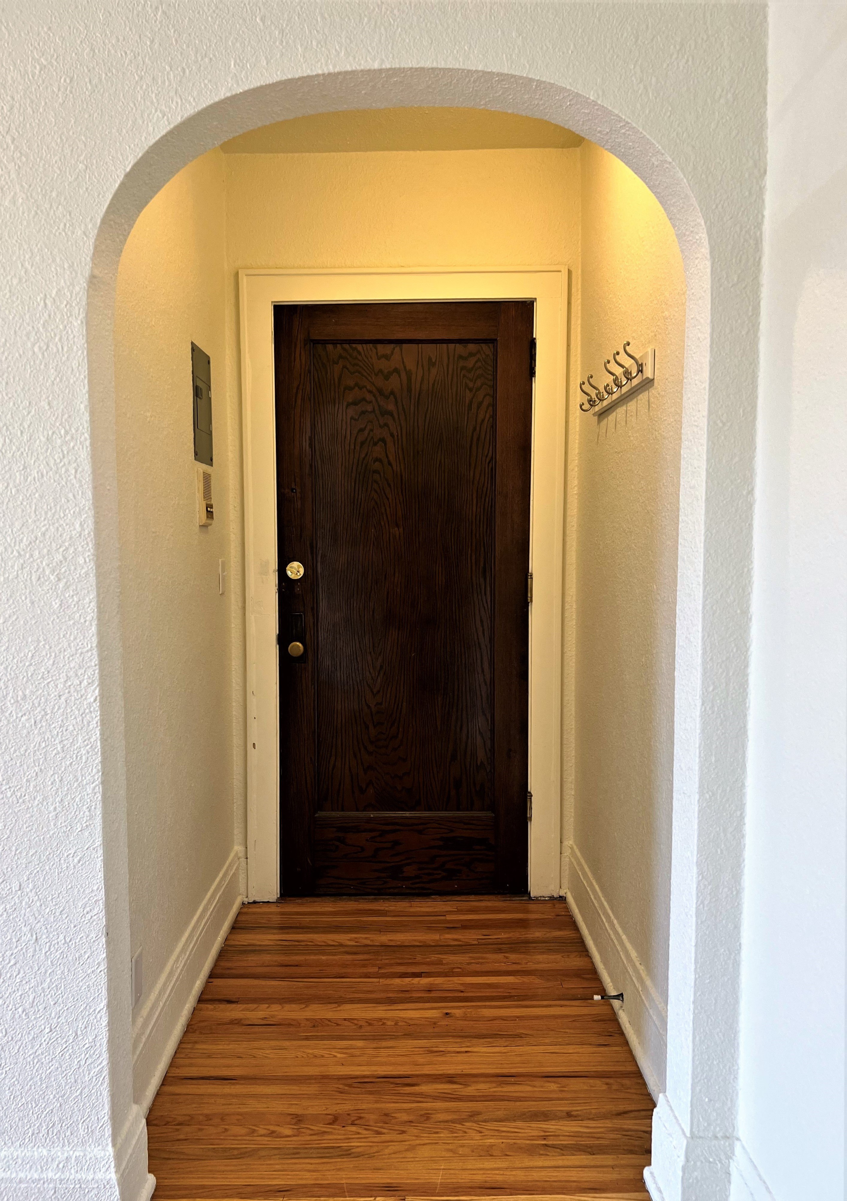 Randolph Apartments Image 3
